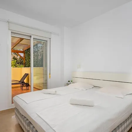 Apartment La Cala Garden With Pool By Costarentals - Ref 132 *